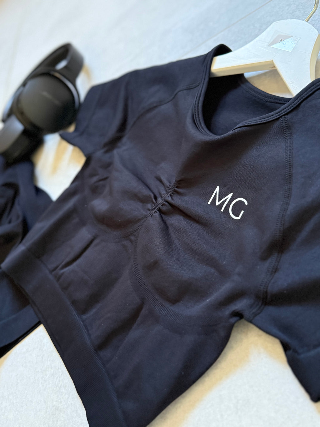 Camiseta Perfect CONTOUR