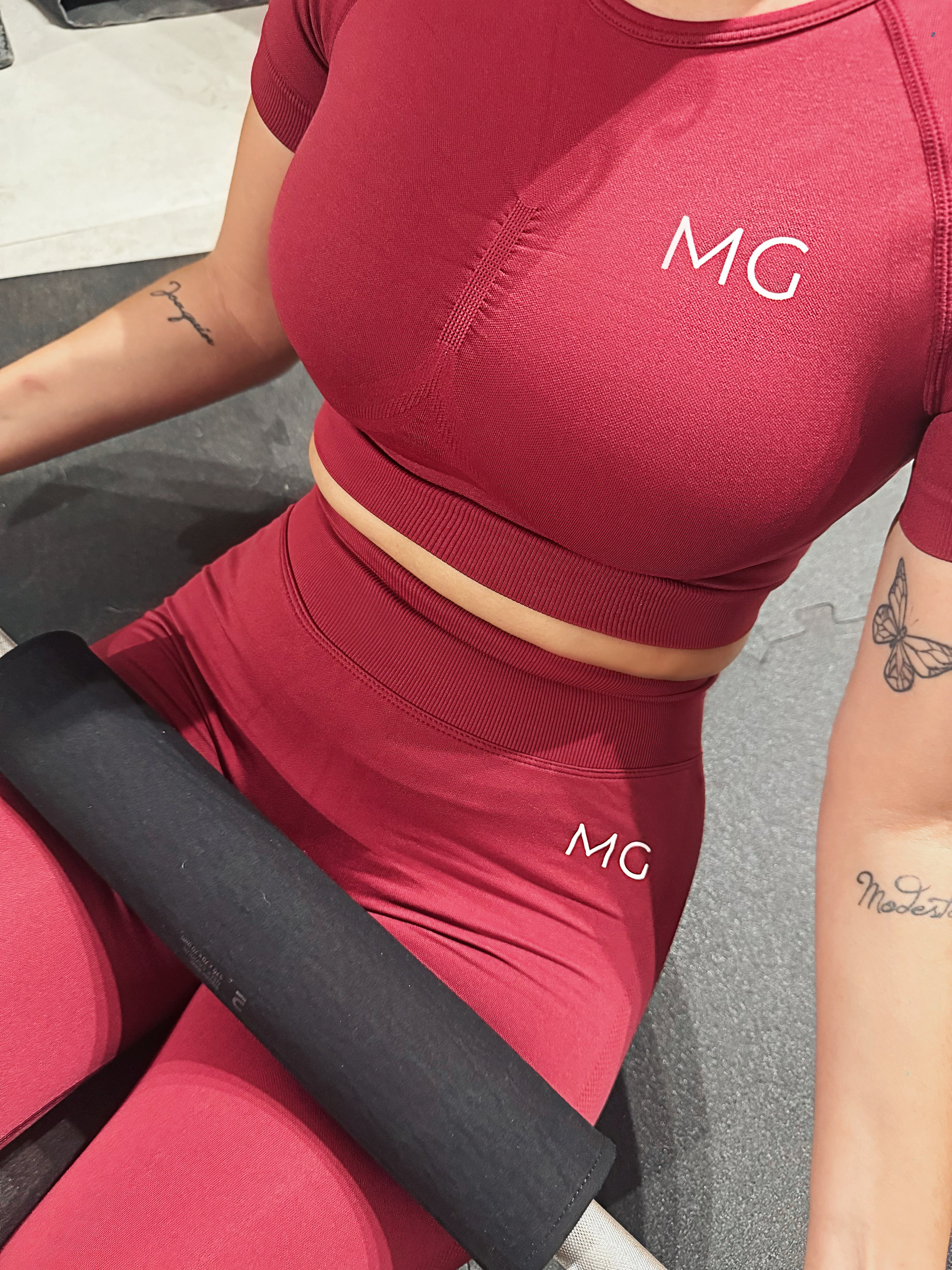 Camiseta Perfect CONTOUR